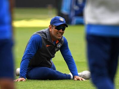 ms dhoni ms dhoni