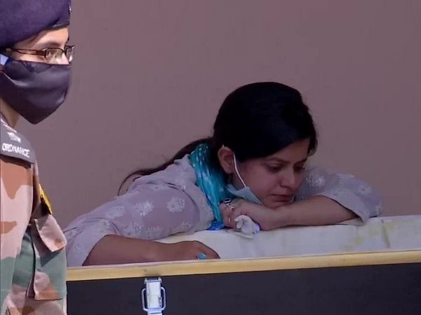 पंचतत्व में विलीन हुए मेजर सूद, पत्नी बोलीं- हमेशा रहेगा साथ