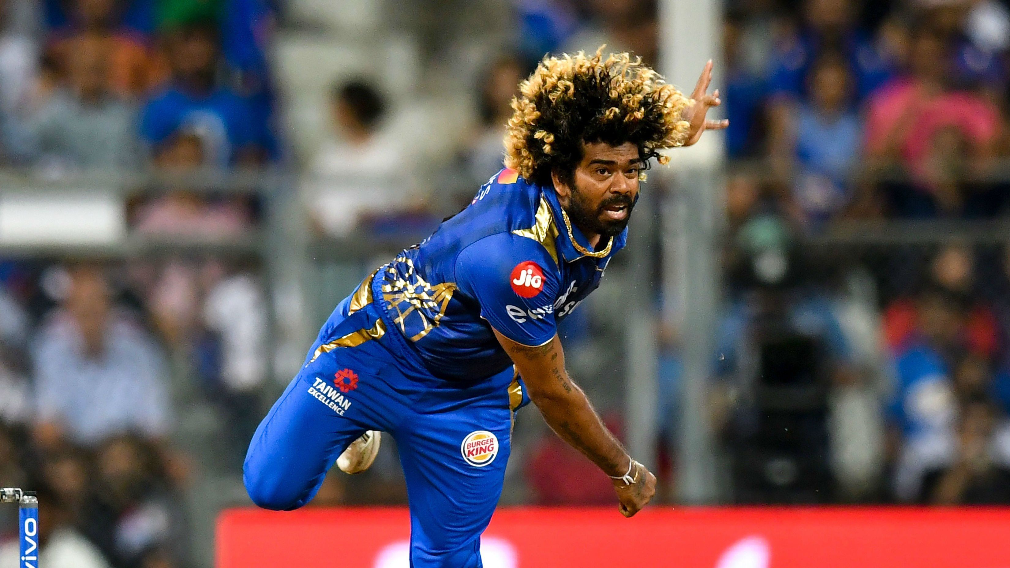 IPL-2022 : आईपीएल में इन गेंदबाजों ने चटकाए हैं सबसे ज्यादा विकेट, खतरे में है दिग्गज तेज गेंदबाज का रिकॉर्ड