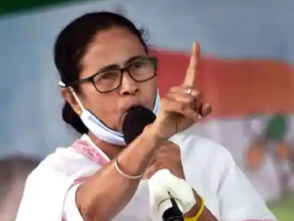 'भारत को पाकिस्तान या तालिबान नहीं बनने दूंगी', भवानीपुर 'संग्राम' के बीच ऐसा क्‍यों बोलीं ममता बनर्जी