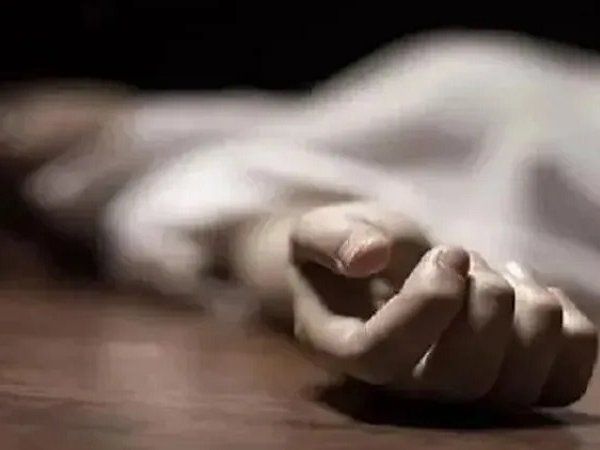 man killed wife in ajamgarh