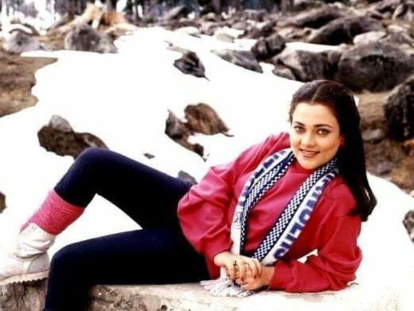 Actress Mandakini
