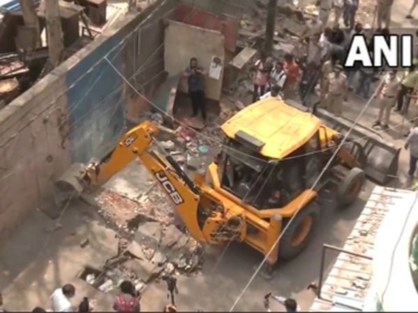 Anti-encroachment demolition drive underway in Delhi's Mangolpuri by North Delhi Municipal Corporation