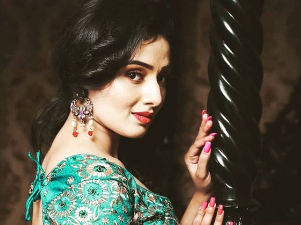 Mani Bhattacharya Photo