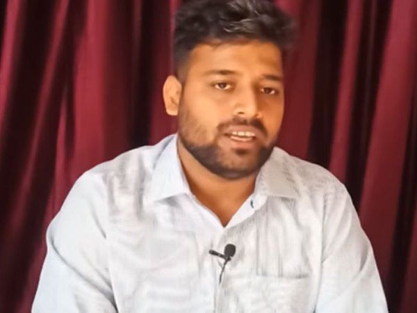 UPPSC Topper Manish Mishra