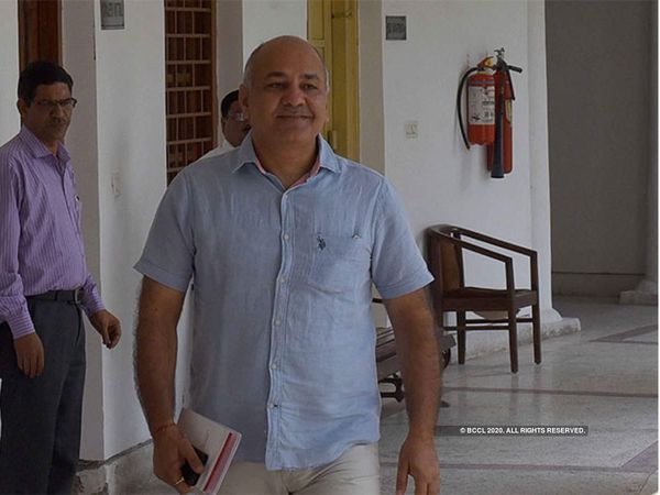 दिल्‍ली में कोरोना का कहर, डिप्टी सीएम मनीष सिसोदिया को मिला स्‍वास्‍थ्‍य मंत्रालय का अतिरिक्‍त प्रभार