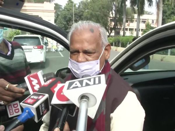 इन सबके बीच HAM नेता जीतनराम मांझी ने उन पर गंभीर आरोप लगाया है