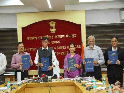 Union Health Minister released the list of essential medicines 34 were added Union Health Minister released the list of essential medicines 34 were added