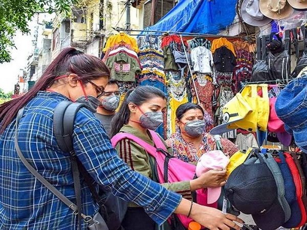 Markets in containment zones to remain shut: Health Ministry issues new guidelines