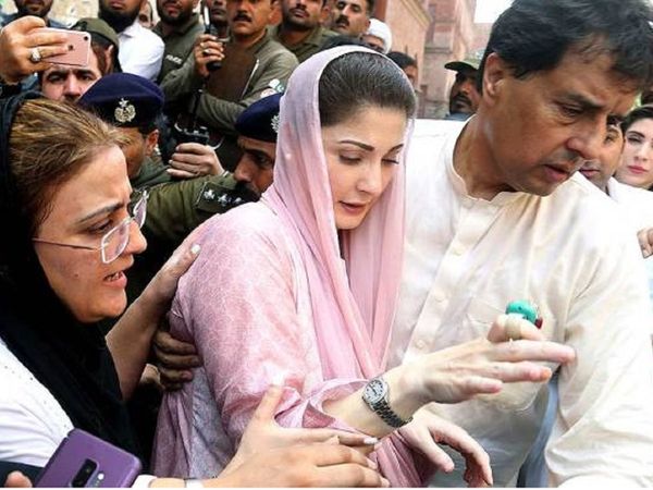 Pakistan Imran Khan government not allowed Maryam nawaz to travel abroad