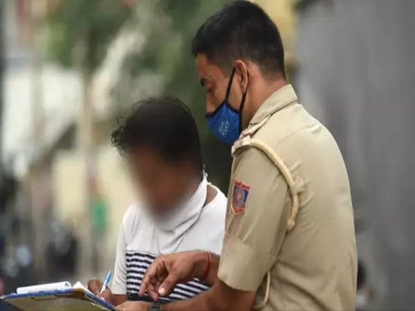  Face Mask Fine in Delhi