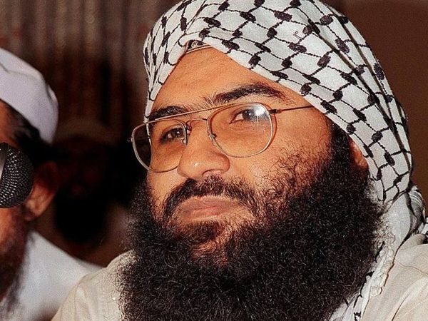 Pakistani court issues arrest warrant for JeM chief Masood Azhar
