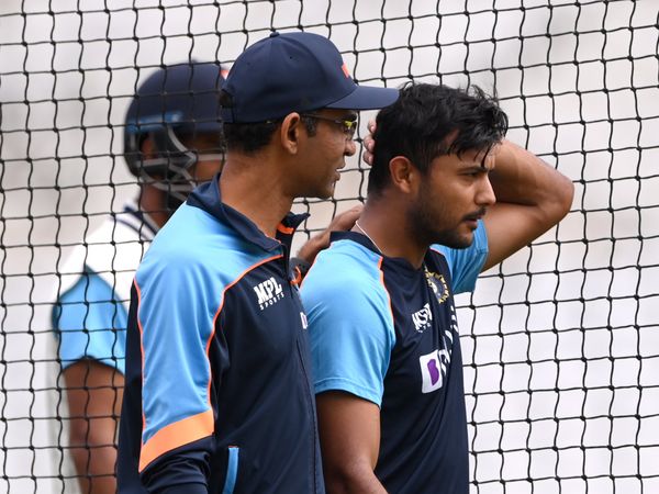 Mayank Agarwal injured