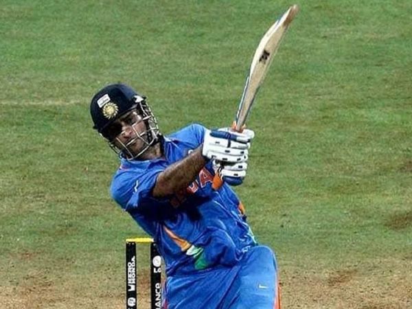 ms dhoni 2011 world cup winning six