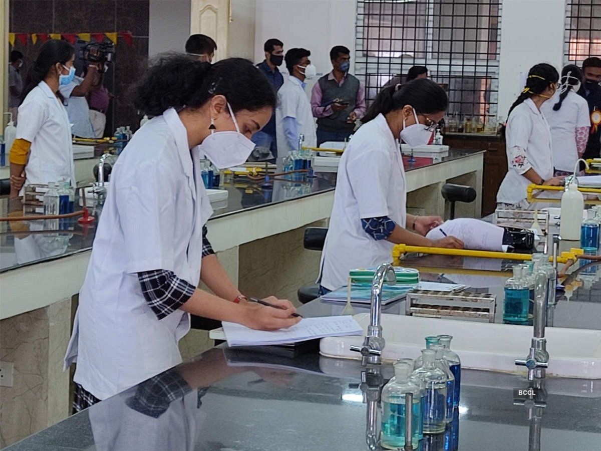 NEET UG Counselling में इस वजह से देरी, जानें पूरा मामला और कब शुरू हो सकती है एडमिशन प्रक्रिया