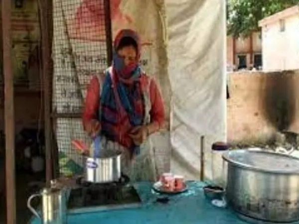 अगर चायवाला देश का मुखिया तो चायवाली गांव की मुखिया क्यों नहीं बन सकती, चर्चा में मीनाक्षी देवी