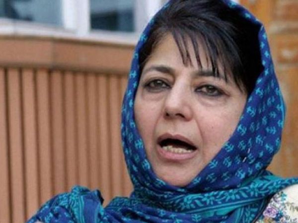 PM Modi reaching out to Pak PM Imran Khan 'step in right direction': Mehbooba Mufti