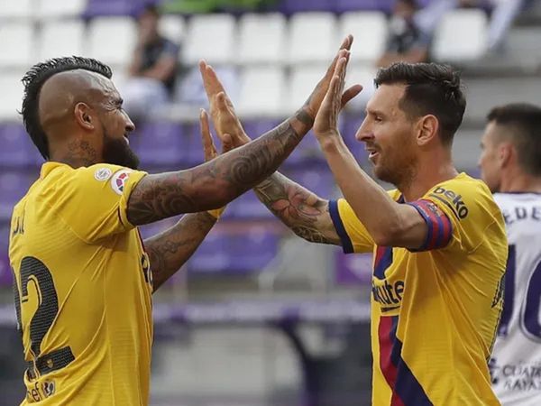 barcelona beat valladolid