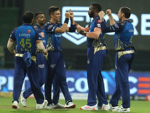 Kolkata Knight Riders vs Mumbai Indians LIVE Score IPL 2020
