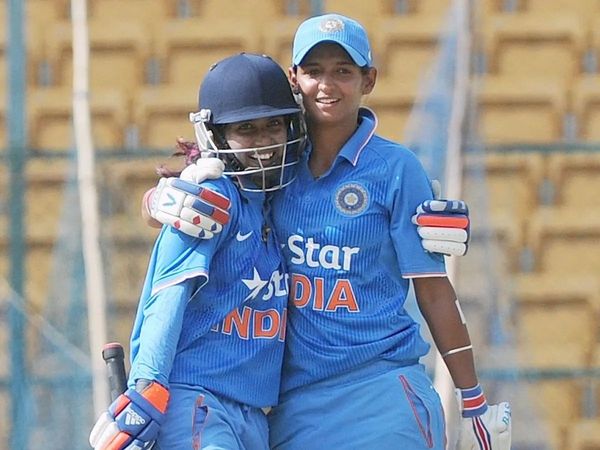 mithali raj and harmanpreet kaur
