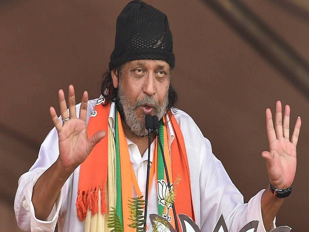 टीएमसी ने मिथुन चक्रवर्ती को बताया मानसिक रूप से बीमार, 38 विधायकों से संपर्क का किया है दावा
