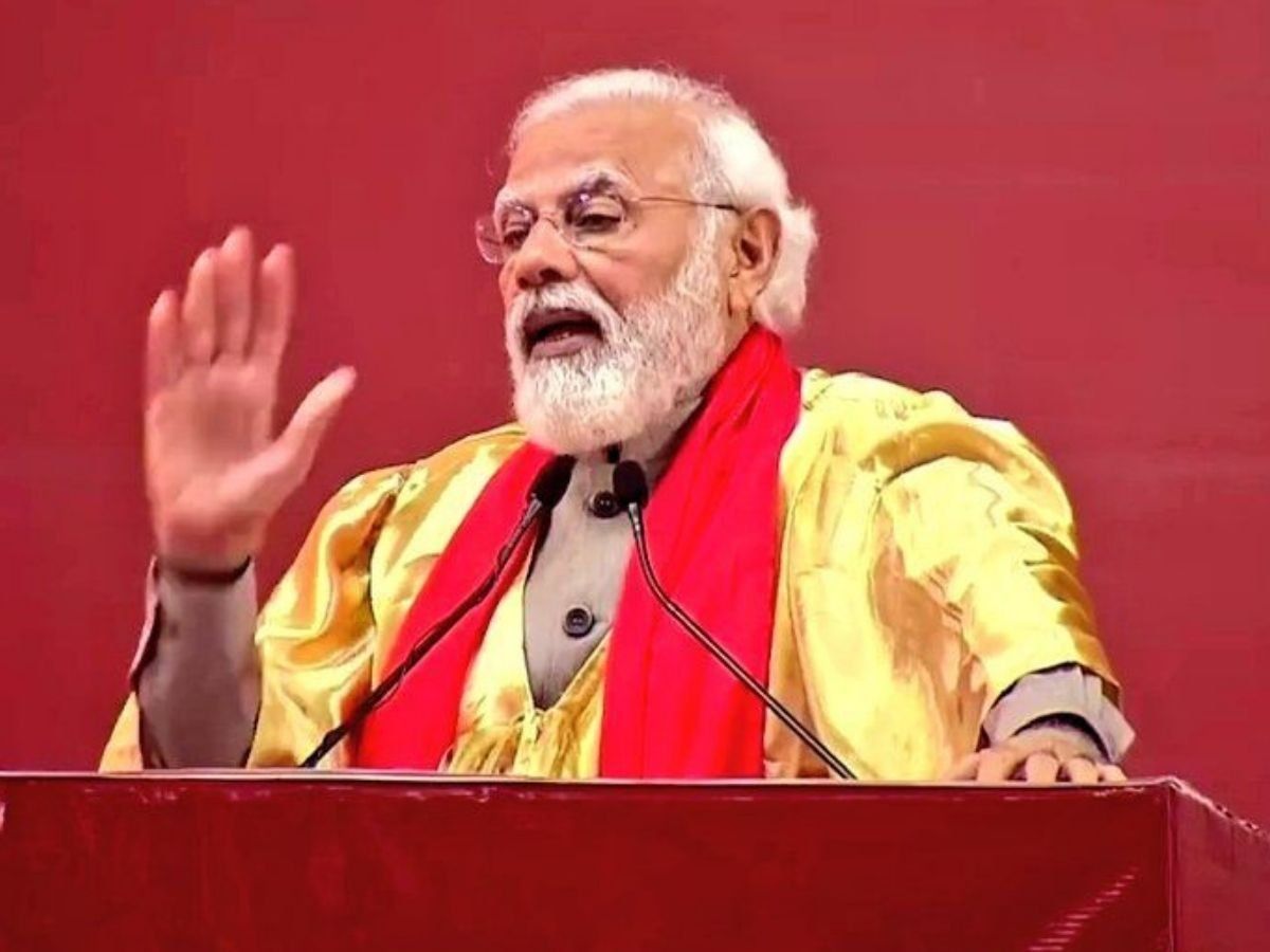 पीएम मोदी ने आईआईटी कानपुर में छात्रों को आत्मनिर्भर बनने के दिए ये खास मंत्र, कहा 'जीवन में नहीं अपनाएं शॉर्टकट'