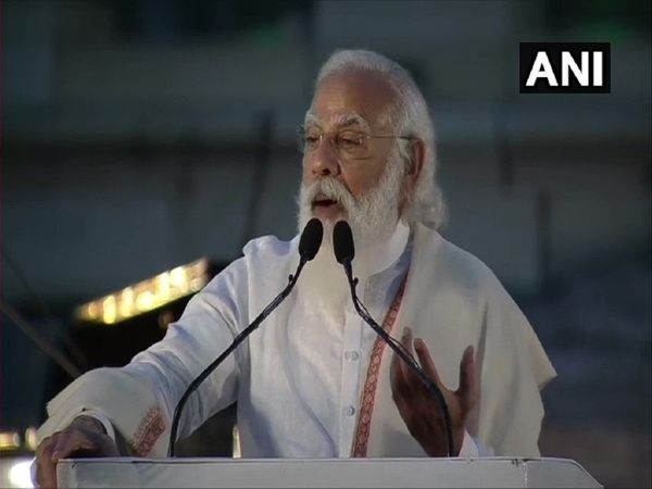 Parakram Diwas: पराक्रम दिवस पर कोलकाता में पीएम नरेंद्र मोदी, 