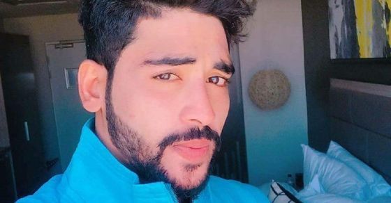 Mohammed Siraj ke baare mein khaas baatein|  Mission Domination book|  Book Mission Domination an Unfinished Quest reveals struggles of Mohammed Siraj in detail|  Mohammed Siraj father|  Indian cricket team|  Revelations in new book on Mohammed Siraj.