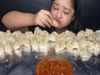 Shocking Video Girl eat to 100 momos challenge then what happened watch viral video