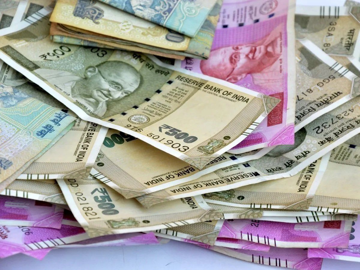 Fixed Deposit Rate: सेंट्रल बैंक ऑफ इंडिया और यूको बैंक के एफडी रेट में बदलाव, ऐसे करें चेक