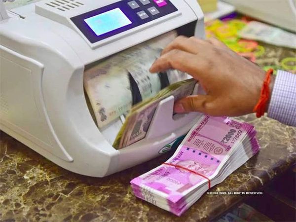 Fiscal deficit touches more than 20 percent of annual target in April to July according to Official data