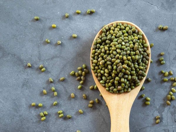 moong dal Benefits for skin in hindi 