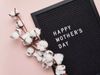 Mother's Day 2021, mother's day greeting card ideas, How to make Mothers Day card easy, How to make Mothers Day card easy, मदर्स डे पर ग्रीटिंग कार्ड कैसे बनाएं, हैप्पी मदर्स डे पर ग्रीटिंग कार्ड