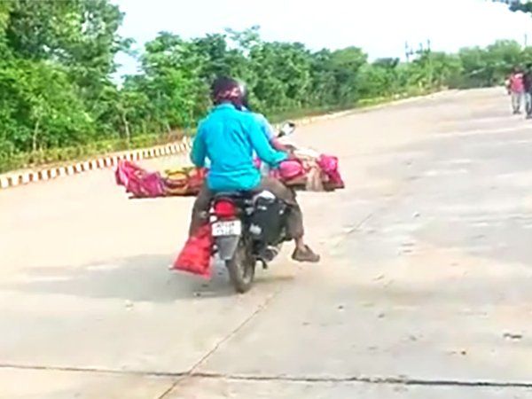 Mother's dead body on Bike