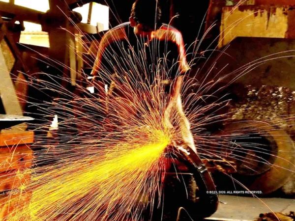 दिवालिया हो चुके छोटे उद्यमों के लिए केंद्र सरकार सामने आई, नई योजना के जरिए मिलेगा जीवनदान