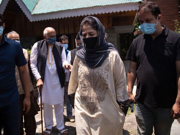  Why Mehbooba Mufti isolated on Jammu and Kashmir in talks with PM Modi