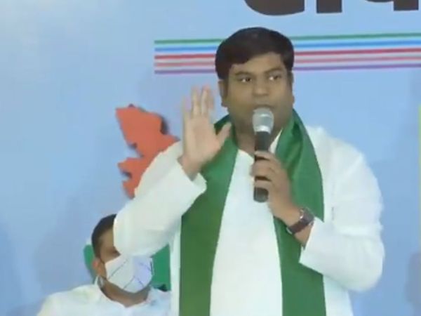 VIP supremo Mukesh Sahni leaves Mahagathbandhan