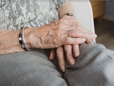 106 Year old mukhtar ahmed defeats coronavirus doc says he sets an example 106 Year old mukhtar ahmed defeats coronavirus doc says he sets an example