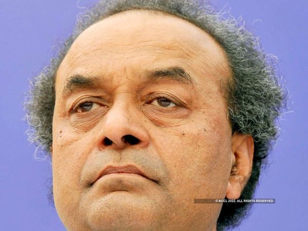 Maharashtra Crisis, Shiv Sena, Eknath Shinde Camp, Uddhav Thackeray, NCP, Sharad Pawar