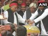 mulayam singh yadav celebrates his 81st birthday with Akhilesh Yadav in lucknow