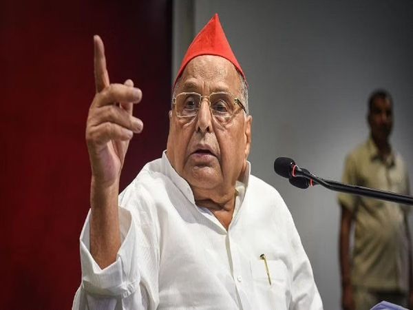 Mulayam Singh Yadav, SP, Akhilesh Yadav, Medanta Hospital