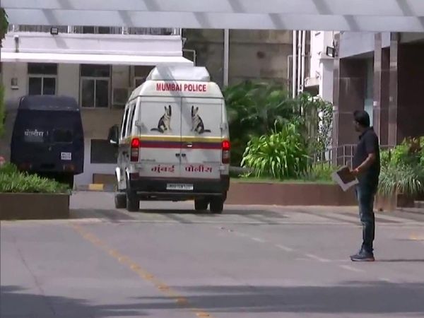 महाराष्‍ट्र मंत्रालय बिल्डिंग में बम को लेकर फोन कॉल से हड़कंप, बढ़ाई गई सुरक्षा