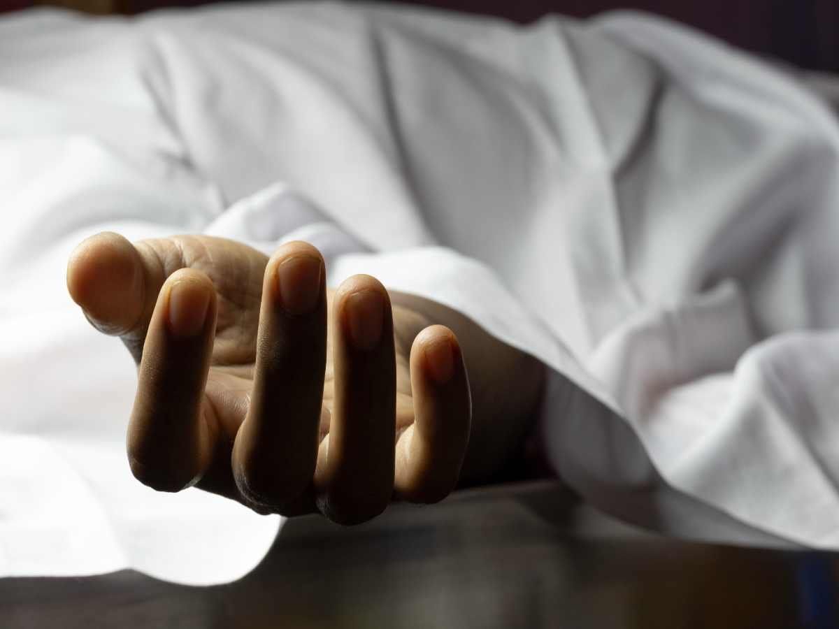 Delhi Crime: बोरे में लिपटा युवक का शव नाले में मिला, ब्लैकमेल करने पर तीन लोगों ने की हत्या