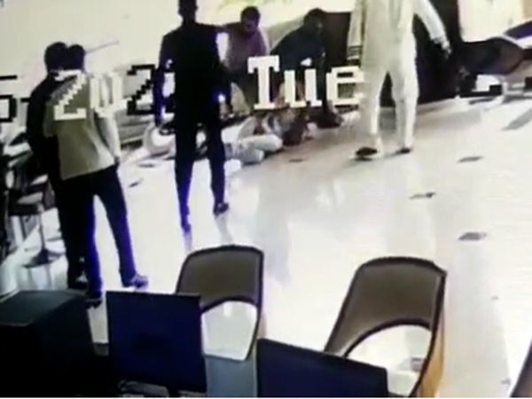 Saral Vastu exponent Chandrashekhar Guruji stabbed to death at Karnataka hotel