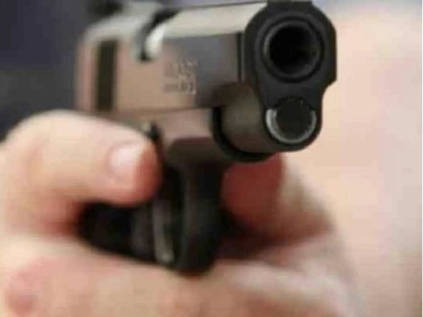 यूपी : अब कासगंज में 'बिकरू कांड', पुलिस टीम पर जानलेवा हमले के बाद एनकाउंटर, मारा गया 1 आरोपी