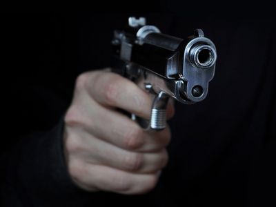 Intoxicated, shot his wife and two daughters, then committed suicide, the incident of Delhi's Jaffrabad Intoxicated, shot his wife and two daughters, then committed suicide, the incident of Delhi's Jaffrabad