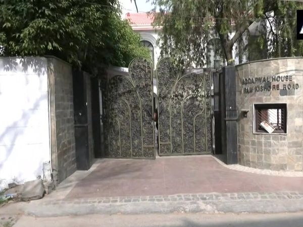 Businessman murdered in Delhi's posh area, injury marks on his neck