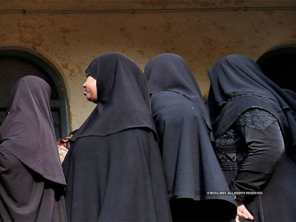 Muslim Women's Rights Day, Triple Talaq, on August 1, 2019, Triple Talaq declared a crime, Mukhtar Abbas Naqvi, Muslim women, Narendra Modi government