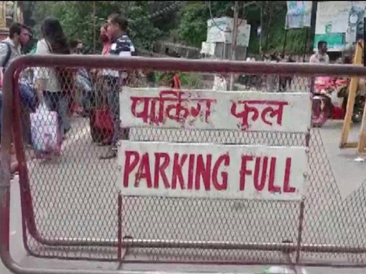 उत्तराखंड: भीड़ को काबू करने की कवायद, मसूरी-नैनीताल जा रहे 8000 पर्यटकों को वापस भेजा, चेक पॉइंट बनाए गए