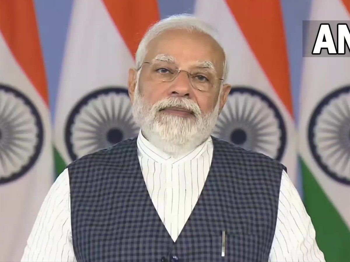 बाराबंकी रैली में PM मोदी ने पूछा-'मुस्लिम बहनों की चिंता घोर परिवारवादी लोगों को क्यों नहीं हुई?'